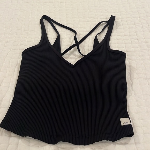 NWOT Vuori Rib Crop Tank - Picture 4 of 4